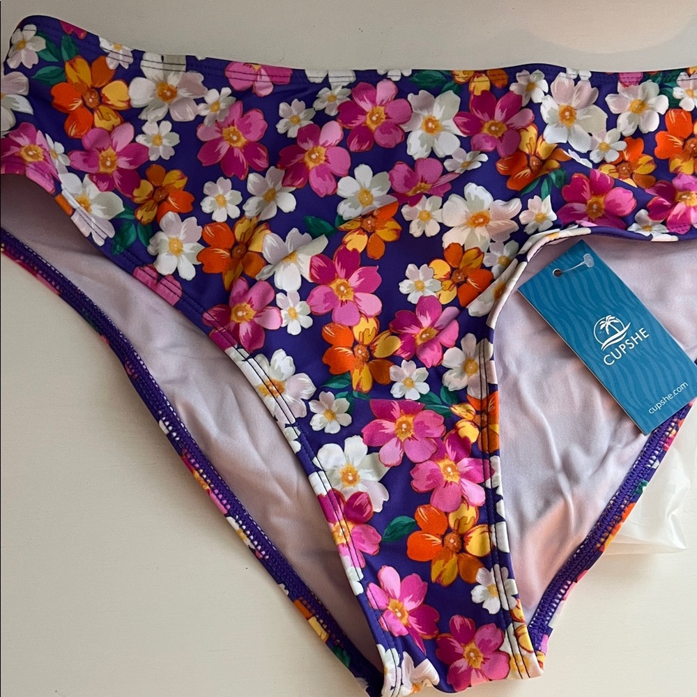 CUPSHE bikini bottom
